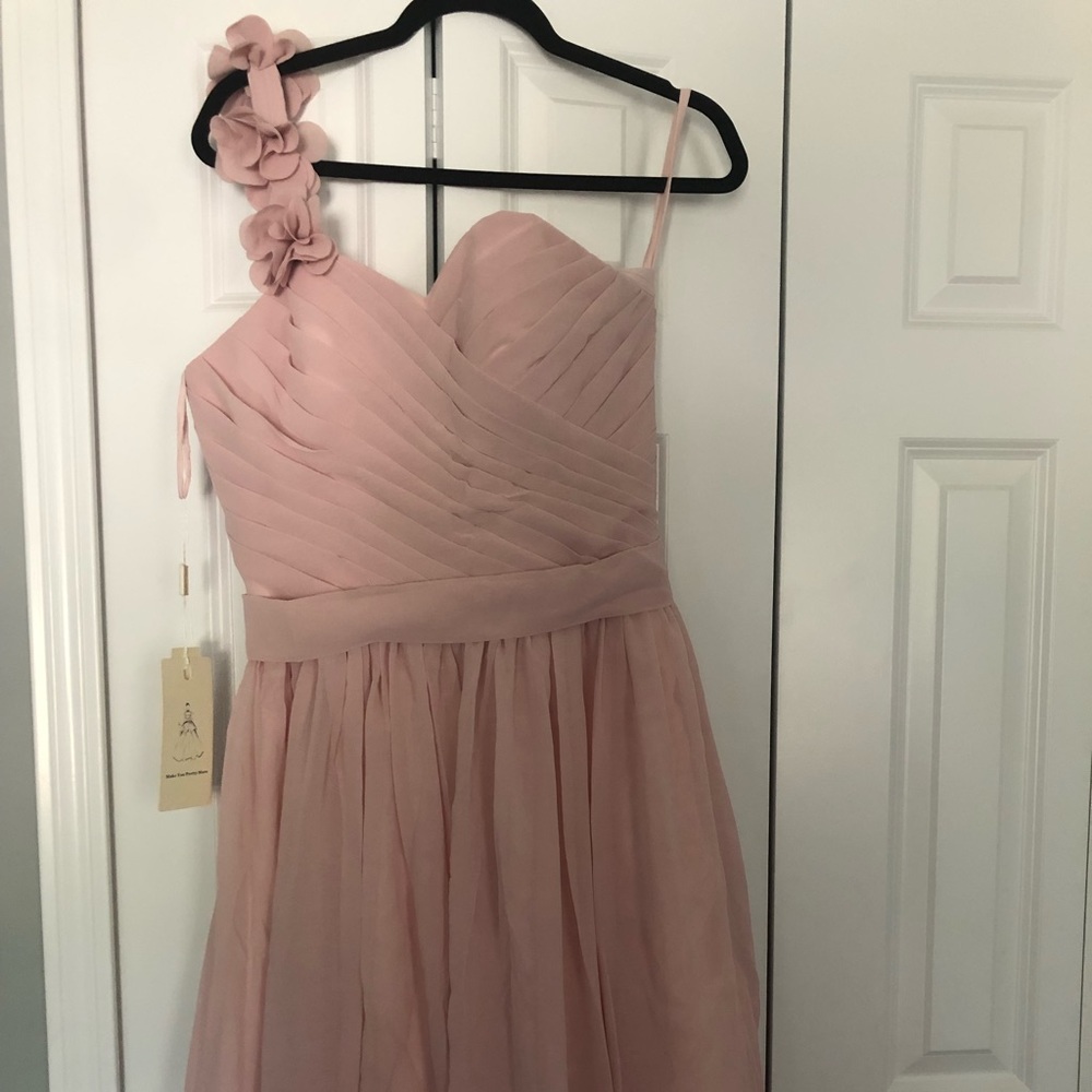 One-Shoulder Blush Chiffon Wedding Dress with Floral Strap